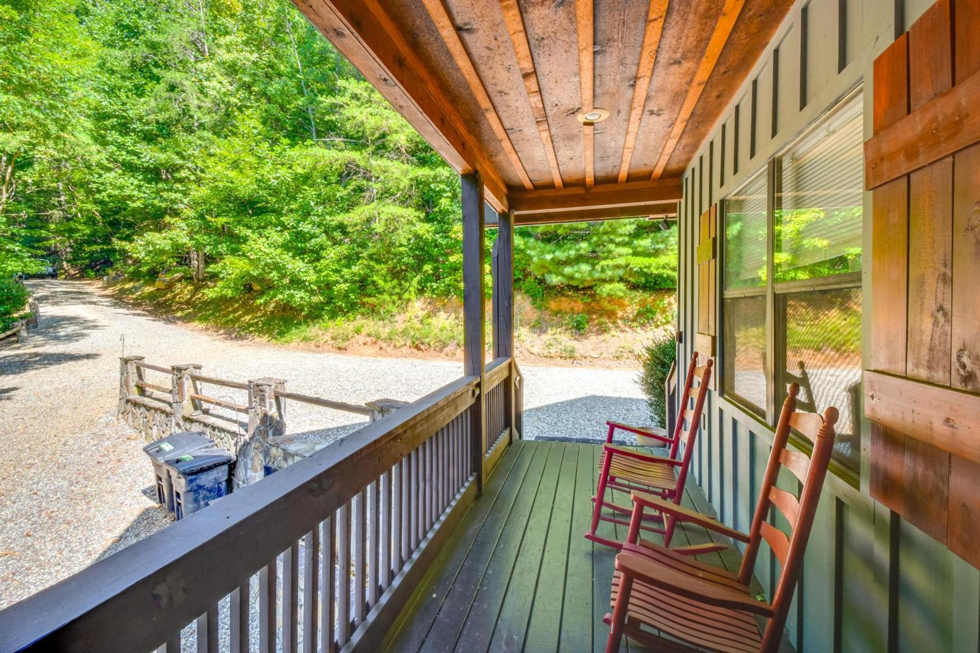 Mountain Cabin With Hot Tub And Fire Pit! Blairsville Esterno foto