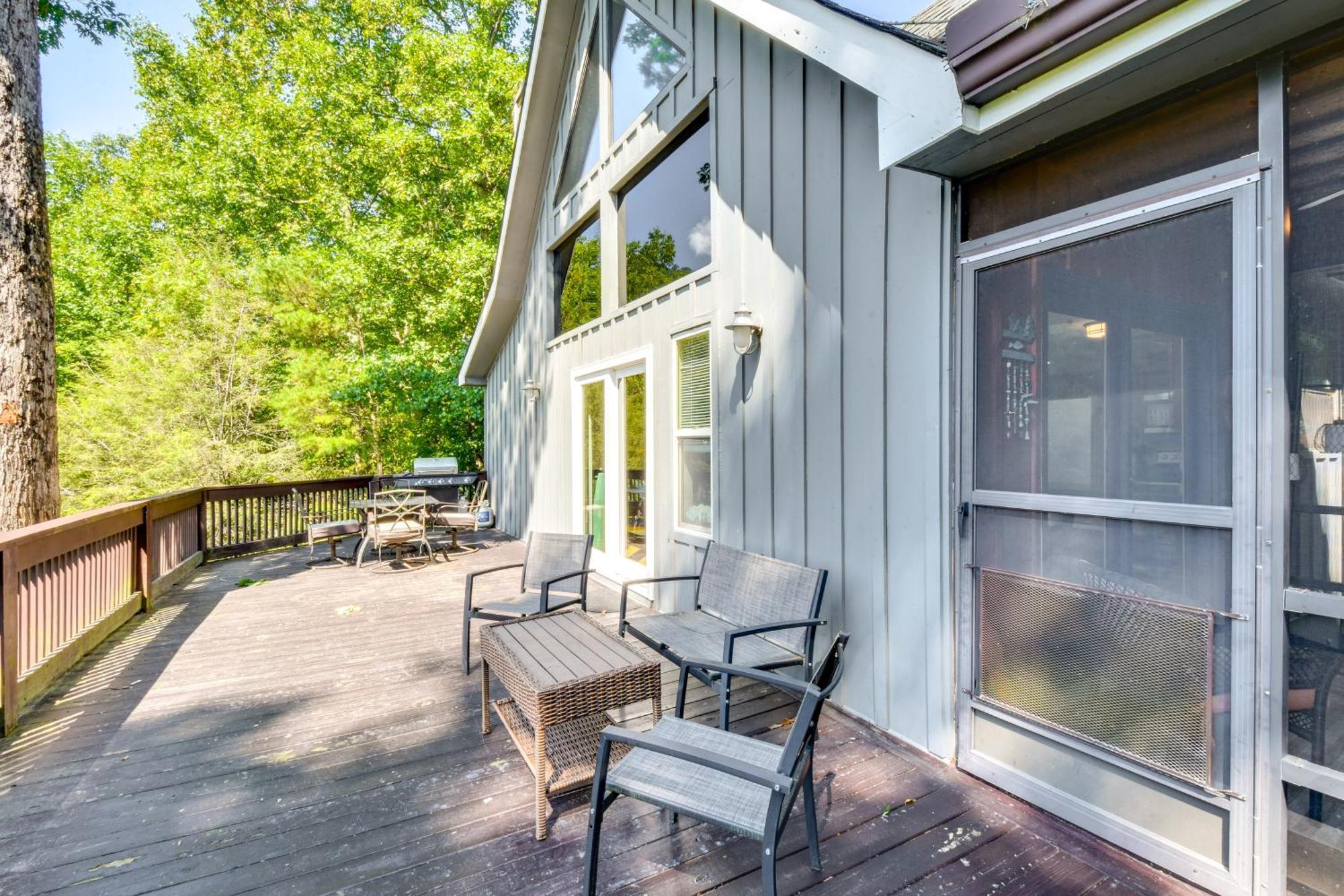 Mountain Cabin With Hot Tub And Fire Pit! Blairsville Esterno foto