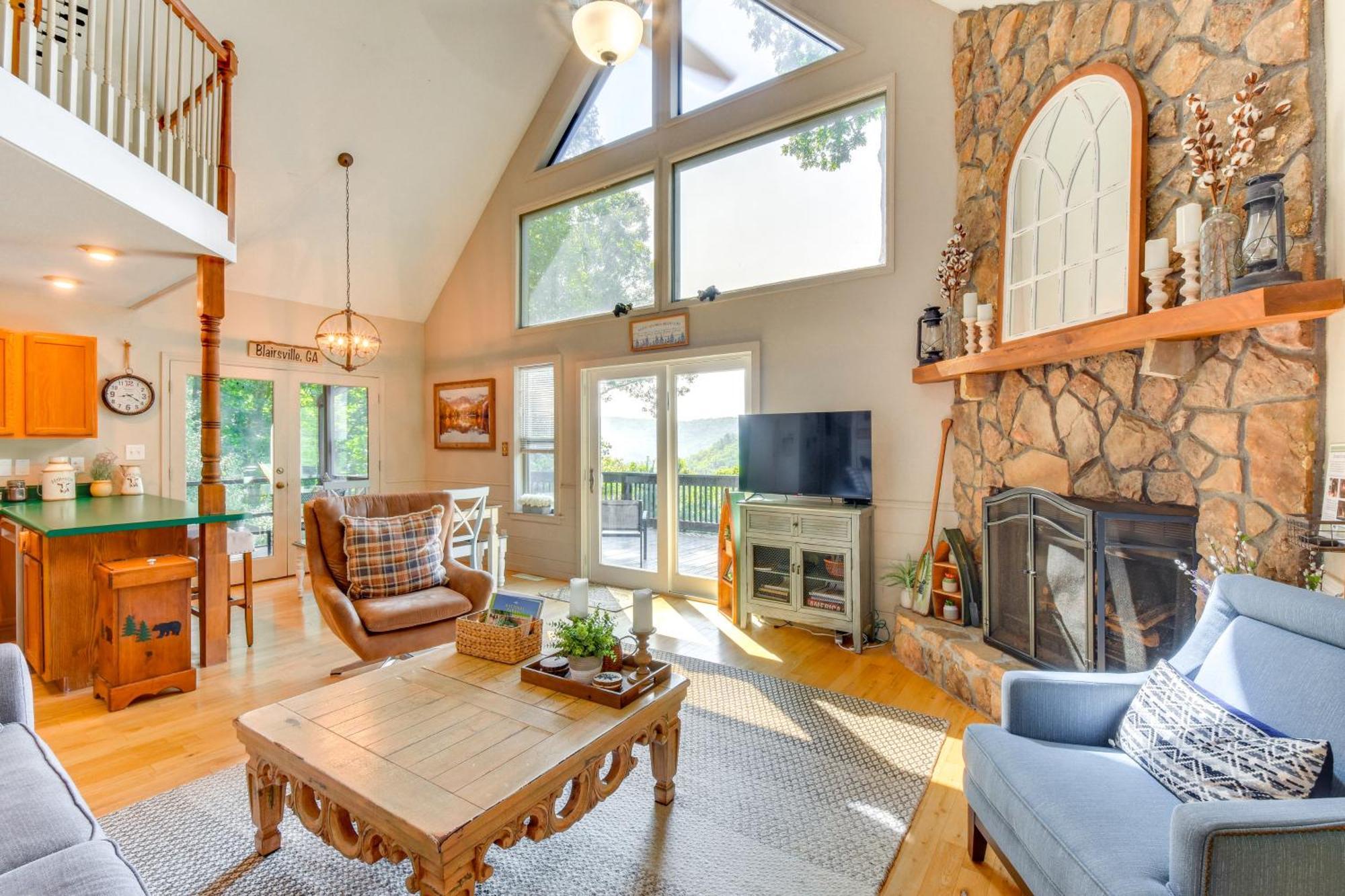 Mountain Cabin With Hot Tub And Fire Pit! Blairsville Esterno foto