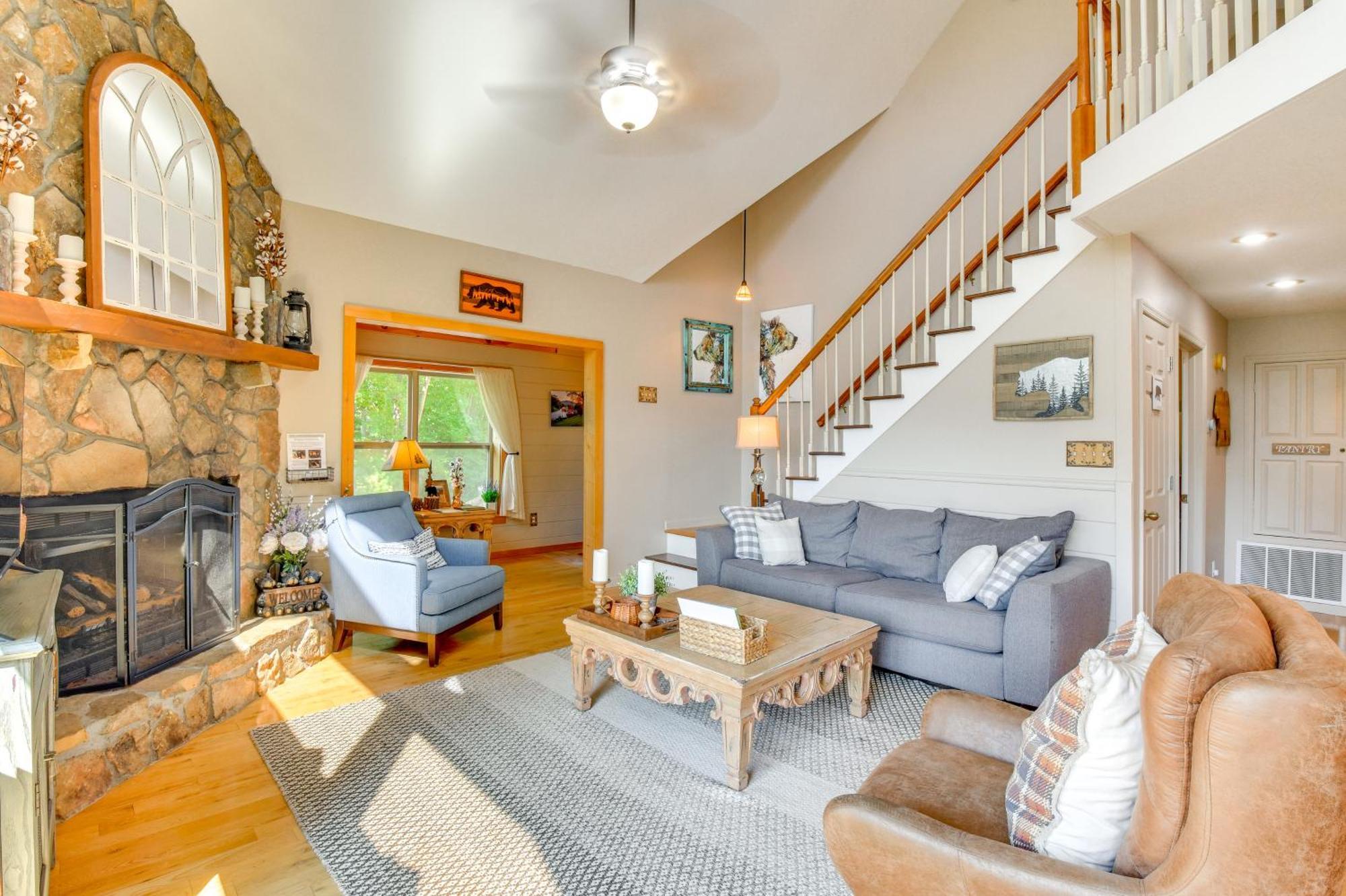 Mountain Cabin With Hot Tub And Fire Pit! Blairsville Esterno foto